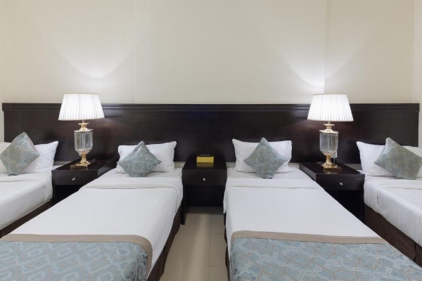 Snood Al Huda image 28