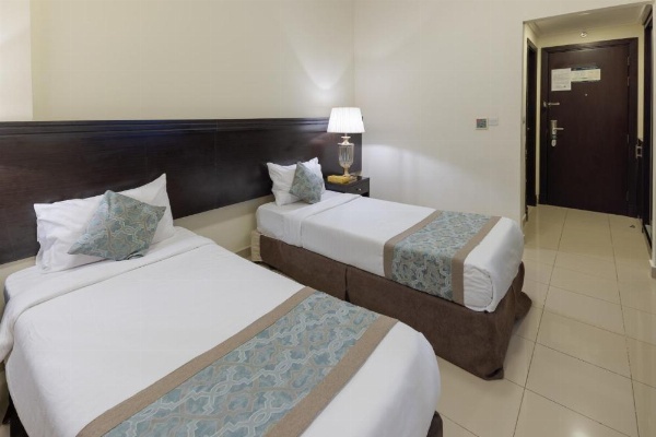 Snood Al Huda image 8